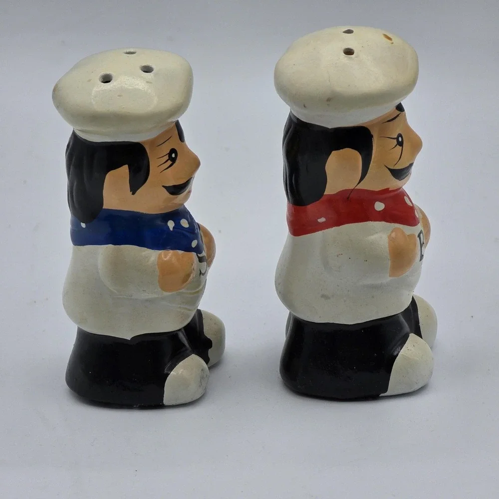Chef Ceramic‎ Salt and Pepper Shakers Pair Hand Painted Kitchen Figurines Set